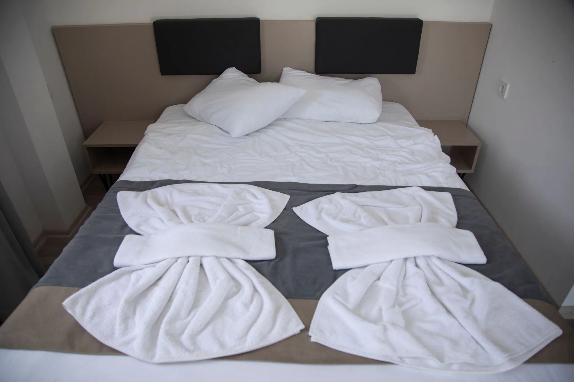 车用防冻液冰点选择与发动机冷却系统养护要点分析